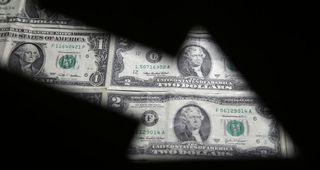 Devises : Le roi dollar bientôt détrôné