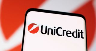 UniCredit, via libera Bce a buyback fino a 3,34 mld, titolo balza