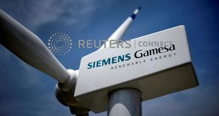 Siemens Energy valuta acquisto quota restante di Siemens Gamesa