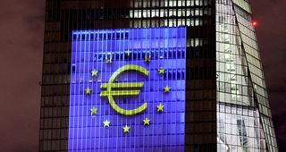 Bce chiederà a banche di calcolare rischio recessione - Enria