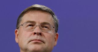 Banche Ue, settore stabile, può resistere a shock - Dombrovskis