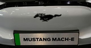 Ford reducirá el precio del Mustang Mach-E y aumentará la producción tras rebaja de precios de Tesla
