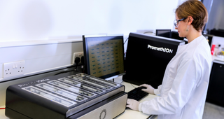 Oxford Nanopore Technologies plc.: seriële DNA-sequencer