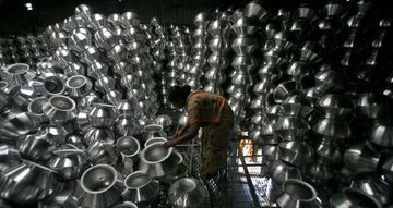 Indian aluminium producer NALCO faces coal scarcity due to train shortage