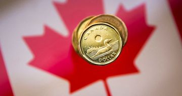 Canadian dollar gains as oil and Wall Street rally