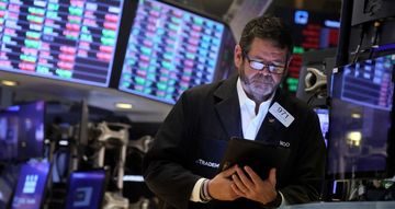 Investors turn net sellers of U.S. equity funds on slowdown worries