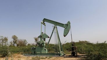 India eases Russian oil buying in July, boosts Saudi imports -trade