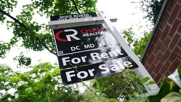 Le vendite di case esistenti negli Stati Uniti calano per il sesto mese consecutivo; i prezzi rimangono elevati