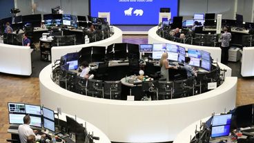 Europäische Aktien eröffnen höher; Aegon führt Gewinne unter den Versicherern an