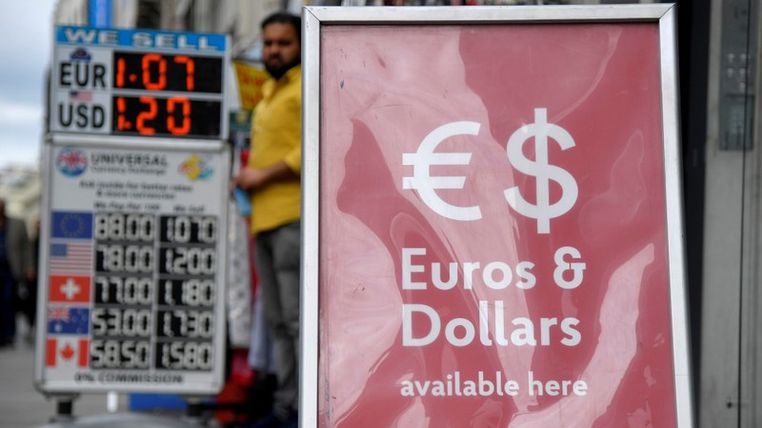 Sterling glijdt terug met euro door aanhoudende Britse begrotingsangst ondanks BoE obligatie-inkoop