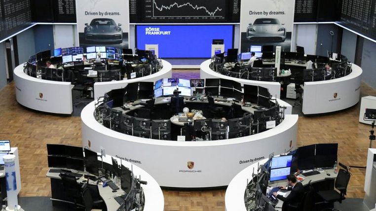 Europa : 
                Europese aandelen trappen het laatste kwartaal van 2022 zwak af