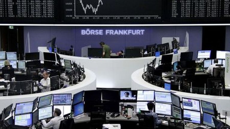 Borsa :  l'Europa apre in leggero rialzo, Francoforte +0,3%