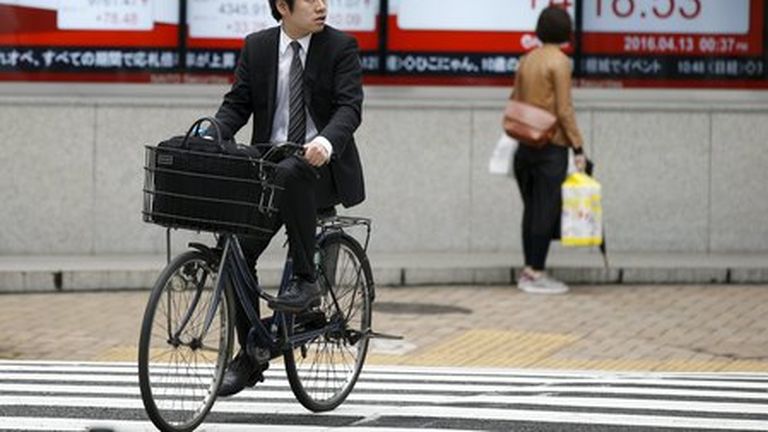 Upbeat Economic Data Strengthens Japanese Equities Trade