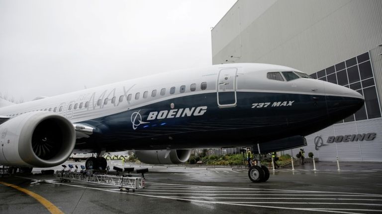 Boeing déclare que la certification du 737 MAX 7 prend "un temps considérable