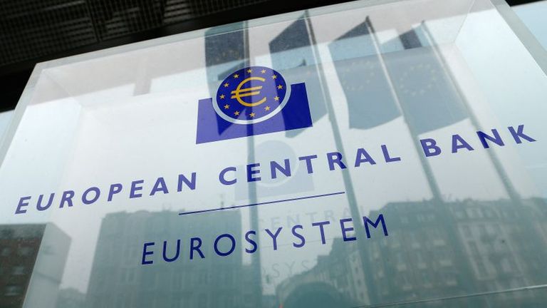 Enria (EZB) - Bankenbeben zeigt Notwendigkeit starker Aufsicht