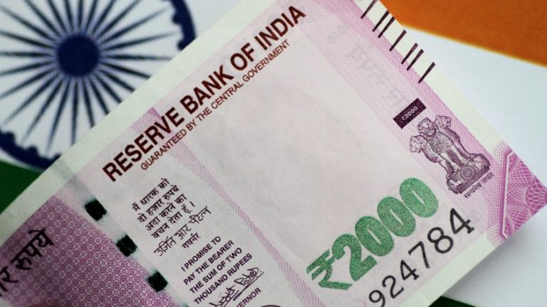 India's FX reserves rise to $550 billion in week ended Nov. 25