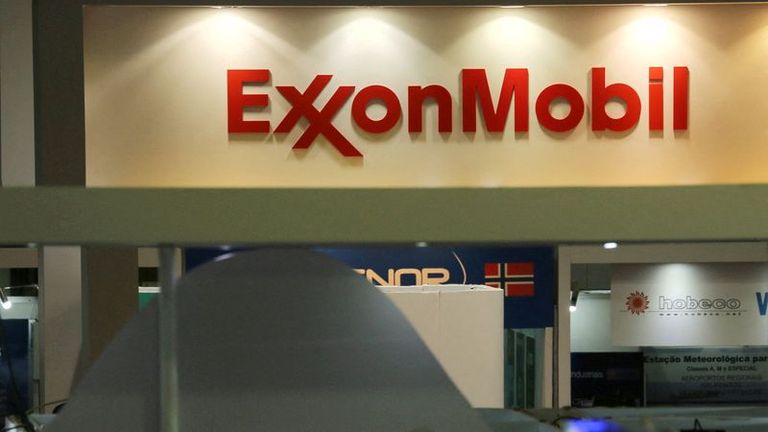 Exxon, Chevron shareholders soundly reject climate-related petitions