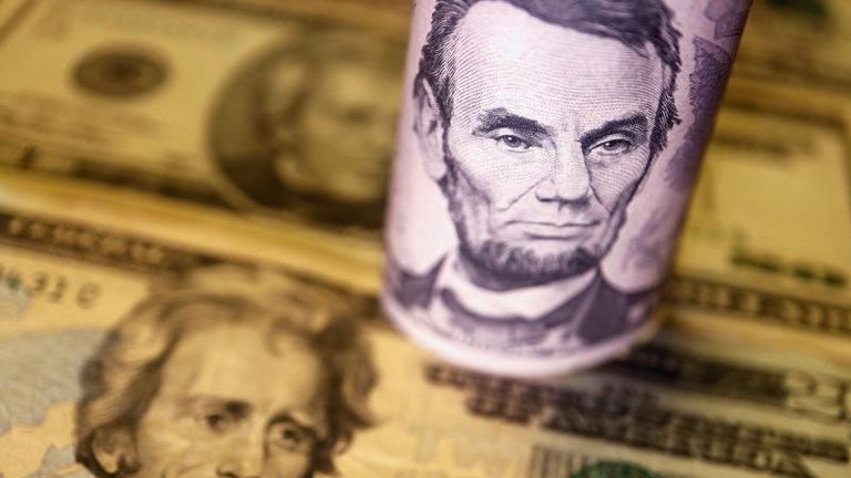 Dollar tentative as investors await Fed minutes