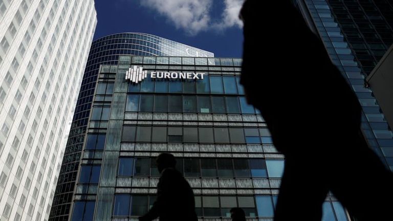 Les Bourses européennes attendues en légère hausse, prudence avant l'inflation US