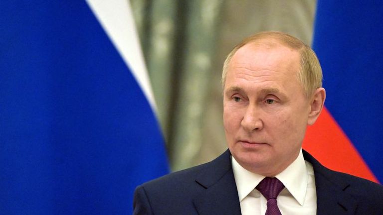 Poutine  :  La Russie ne sera pas perdante du plafonnement des prix du pétrole