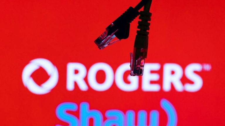 Ein Dutzend Hedge-Fonds wittern ihre Chance, als Rogers-Shaw kurz vor dem Abschluss steht