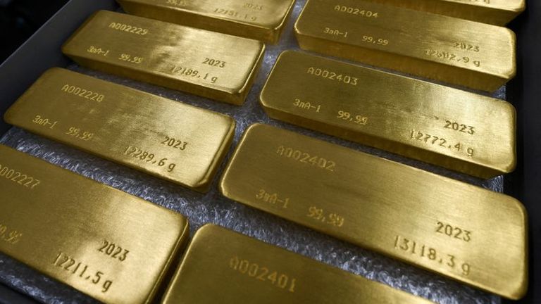 Gold rebounds after US services slowdown boosts Fed pause bets