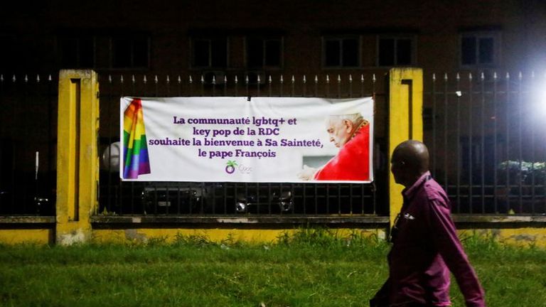 Alors que le pape François se rend au Congo, les militants LGBT+ applaudissent un allié perçu comme tel.