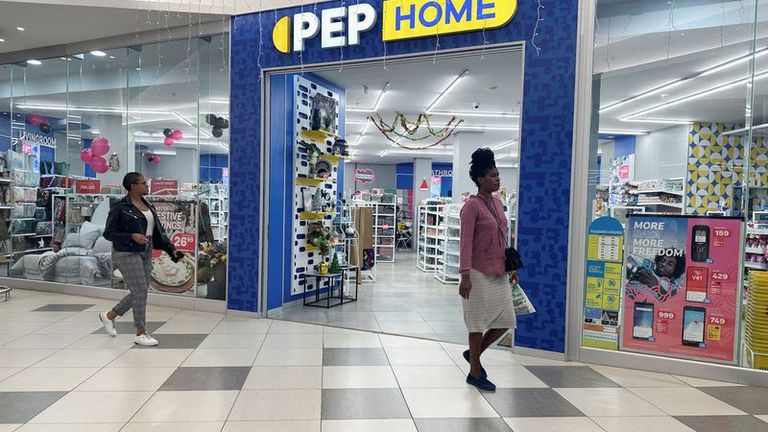 Le détaillant sud-africain Pepkor ouvre de nouveaux magasins malgré la crise de l'électricité
