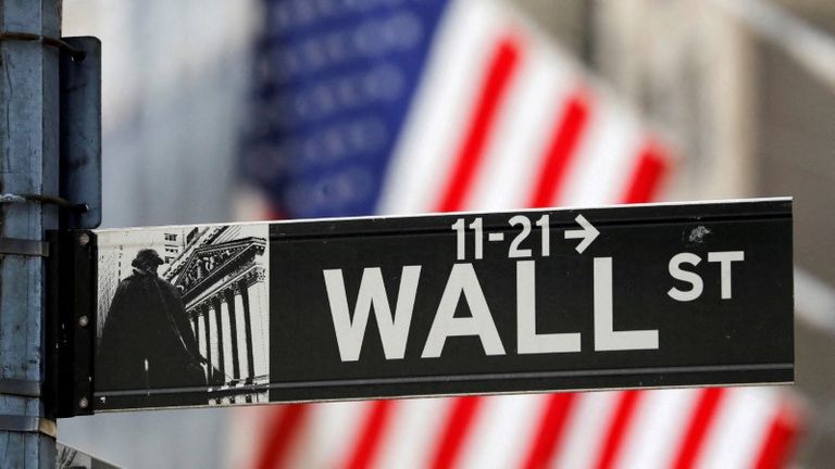 Borsa di Wall Street : 
                Borsa Usa rialzo, aumentano speranze di pausa in ciclo rialzi tassi Fed