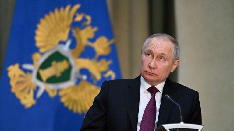 Ukraine-Poutine s'est rendu à Marioupol, occupée par les forces russes