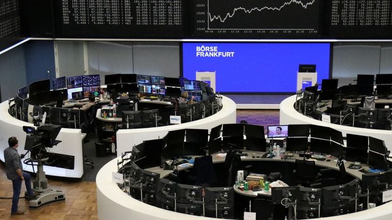 Europe : 
                European stocks hit two-week high as Wall St mood brightens