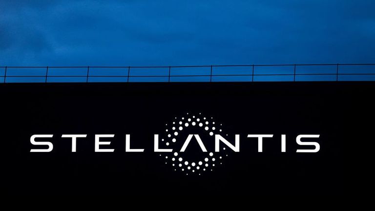 Stellantis, GM pay $363 million in US fuel economy penalties