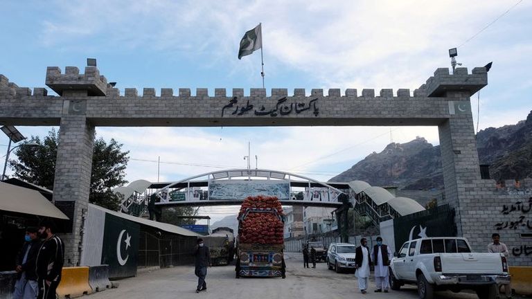 Pakistan outlines process for barter trade with Afghanistan, Iran, Russia