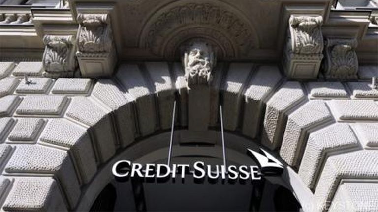 UBS toujours en forme, Credit Suisse se tasse en Bourse