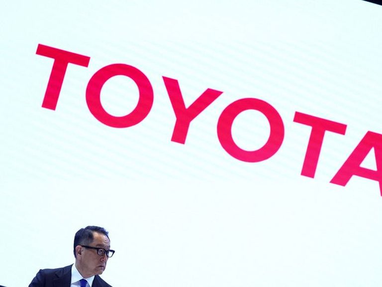 Les systèmes de retraite de Californie et de New York votent contre la réélection du président de Toyota