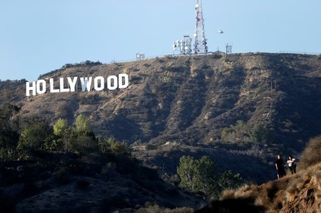 LES INVESTISSEURS CHINOIS À L’ABORDAGE D’HOLLYWOOD 