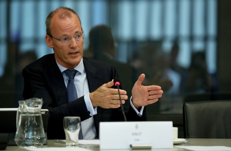 ARCHIV: EZB-Direktoriumsmitglied Klaas Knot bei einer Anhörung im niederländischen Parlament in Den Haag, Niederlande