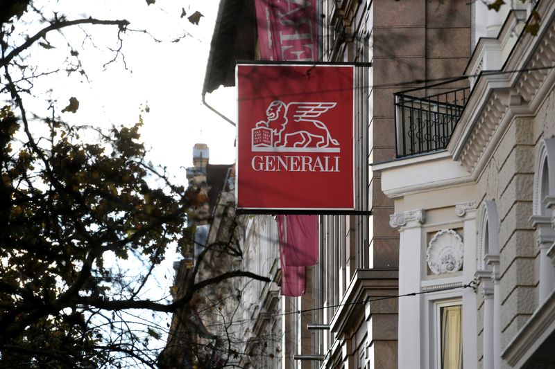 Il logo della compagnia assicurativa Generali è visibile nella sede della società a Budapest