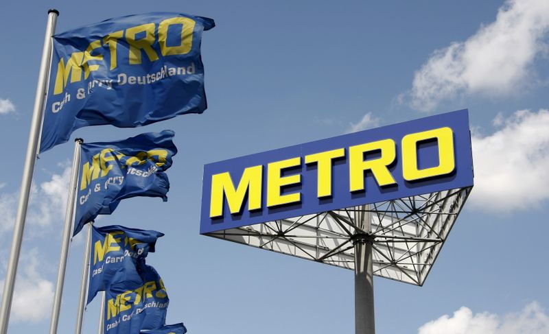 ARCHIV: Das Logo des Handelsunternehmens Metro AG in Berlin