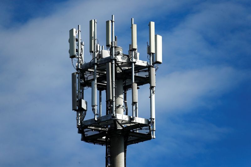 Des antennes relais pour les réseaux de téléphonie mobile près de Gross-Gerau, en Allemagne