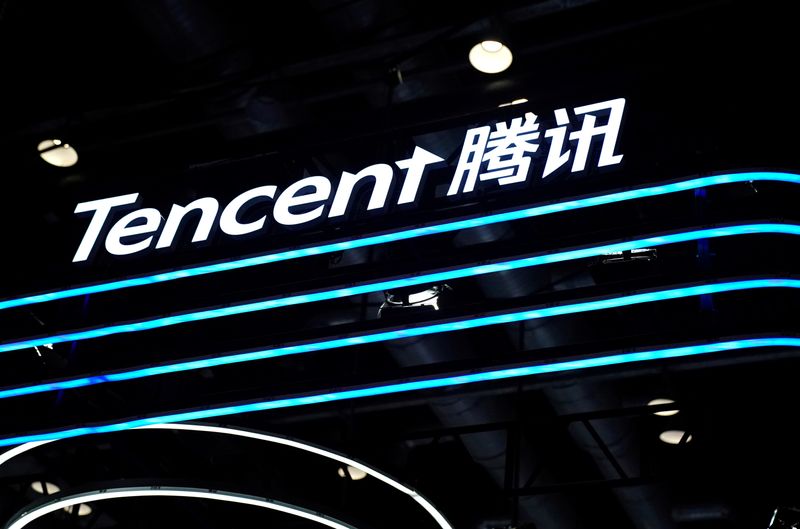 U S Considering Adding Alibaba Tencent To China Investment Ban Sources