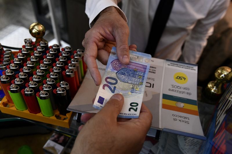 La Banca d’Italia mette in guardia sui rischi dell’allentamento delle restrizioni sui pagamenti in contanti