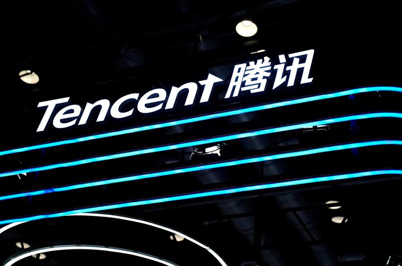 Il logo Tencent a Pechino, in Cina