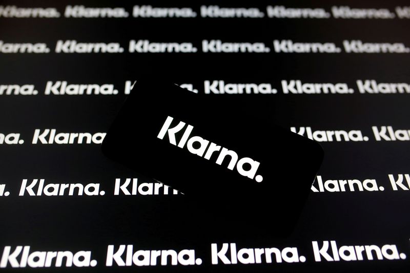 FILE PHOTO: A smartphone displays a Klarna logo in this illustration