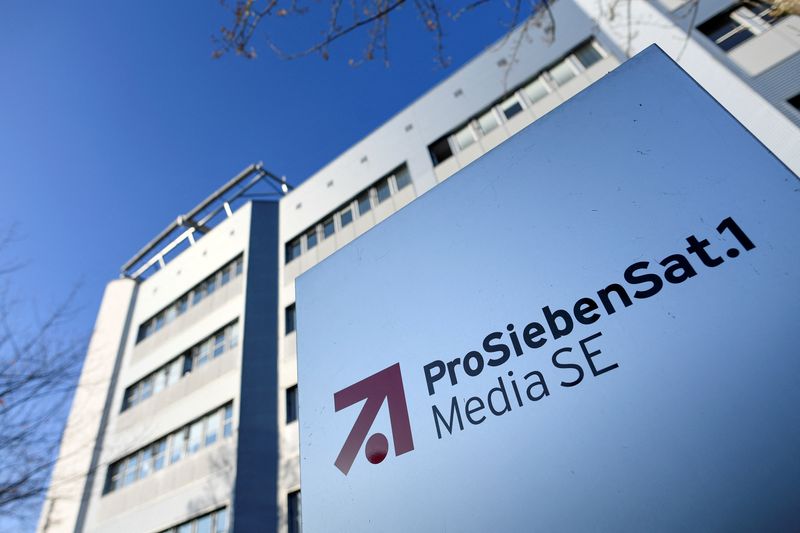 Il logo di ProSiebenSat.1 a Unterfoehring, vicino Monaco di Baviera