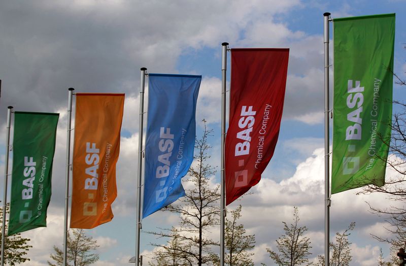 BASF está dispuesta a impulsar la salida a de Wintershall Dea frente a de su copropietario | MarketScreener