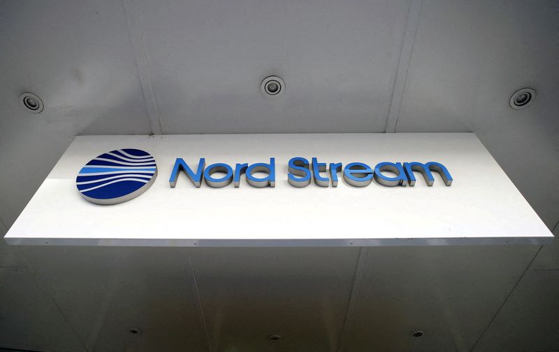 Photo d'archives du logo de Nord Stream au siège de Nord Stream AG à Zug, en Suisse