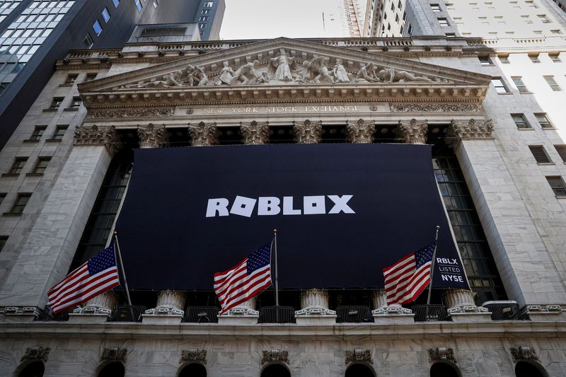 Roblox Corp misses quarterly revenue estimates -November 09, 2022 at 08:08  am