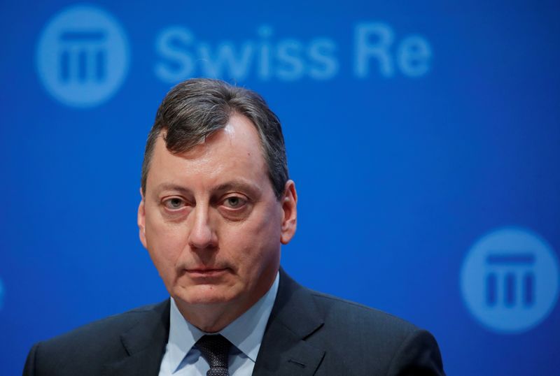 ARCHIV: Finanzchef John Dacey vom weltweit zweitgrößten Rückversicherer Swiss Re auf einer Pressekonferenz in Zürich, Schweiz, 21. Februar 2019. REUTERS/Arnd WIegmann