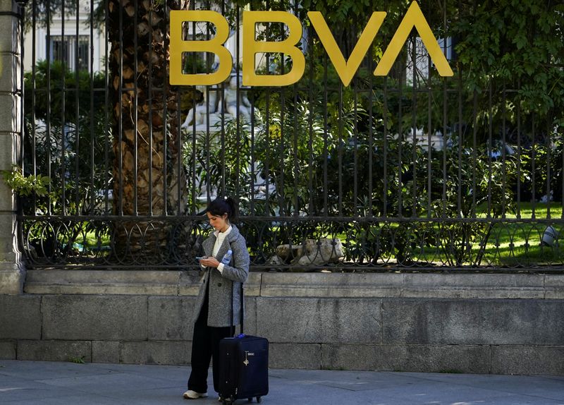  El logotipo de BBVA en Madrid